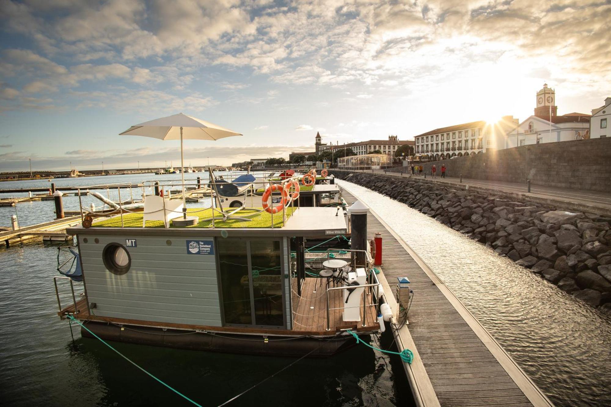 The Homeboat Company Ponta Delgada-Acores エクステリア 写真