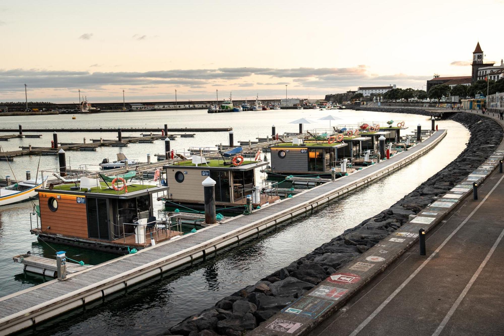 The Homeboat Company Ponta Delgada-Acores エクステリア 写真